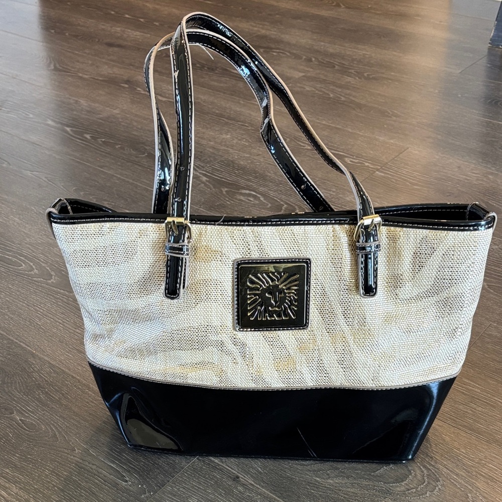 Anne Klein Elegant Black and Cream Tote Bag